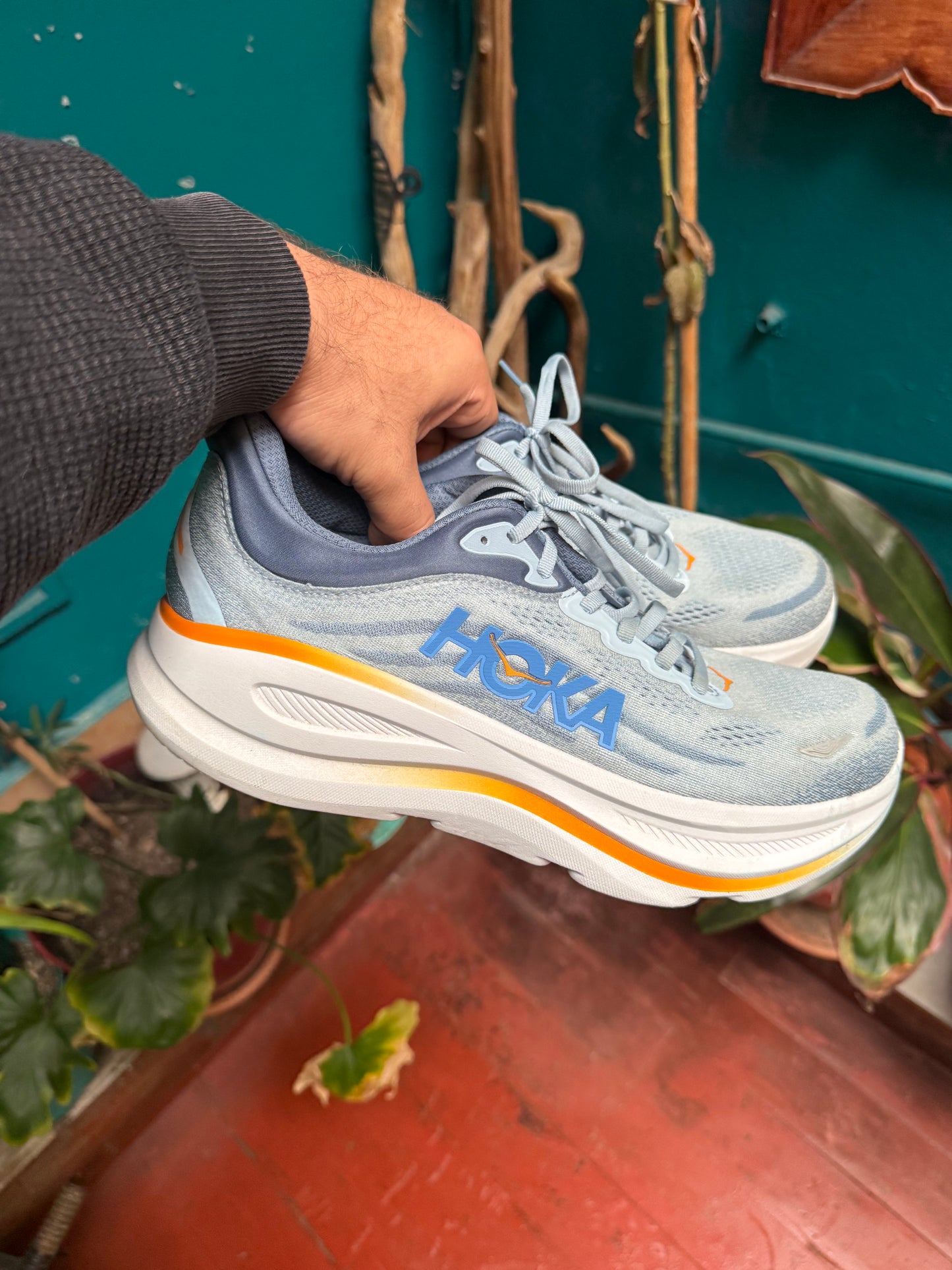 Remate Hoka bondi 9