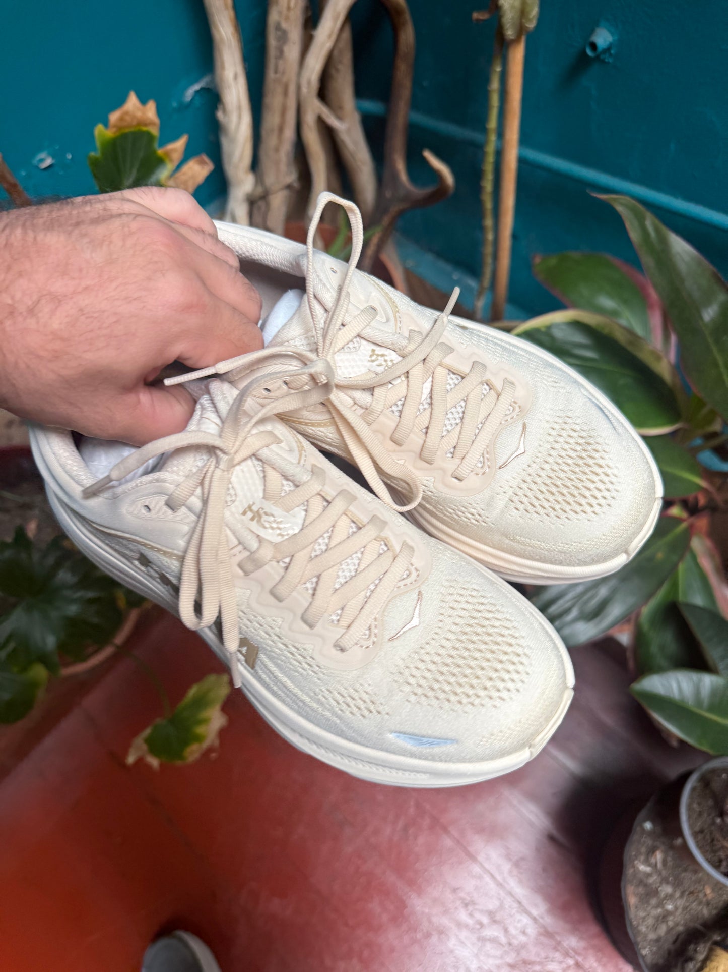 Zapatilla Hoka Bondi 9