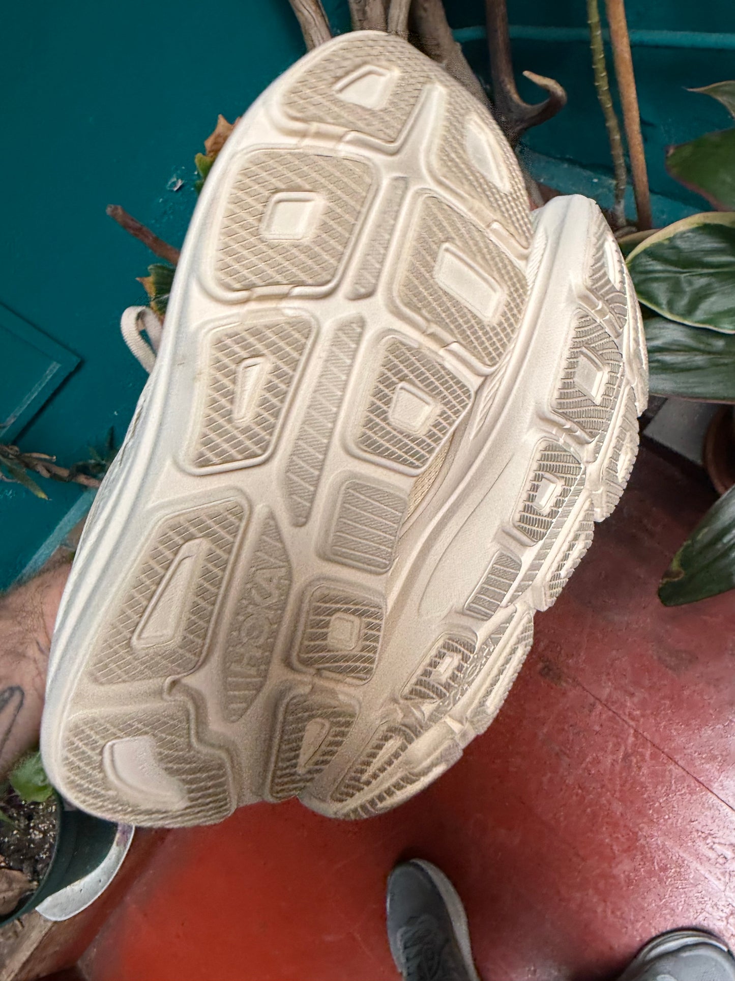 Zapatilla Hoka Bondi 9