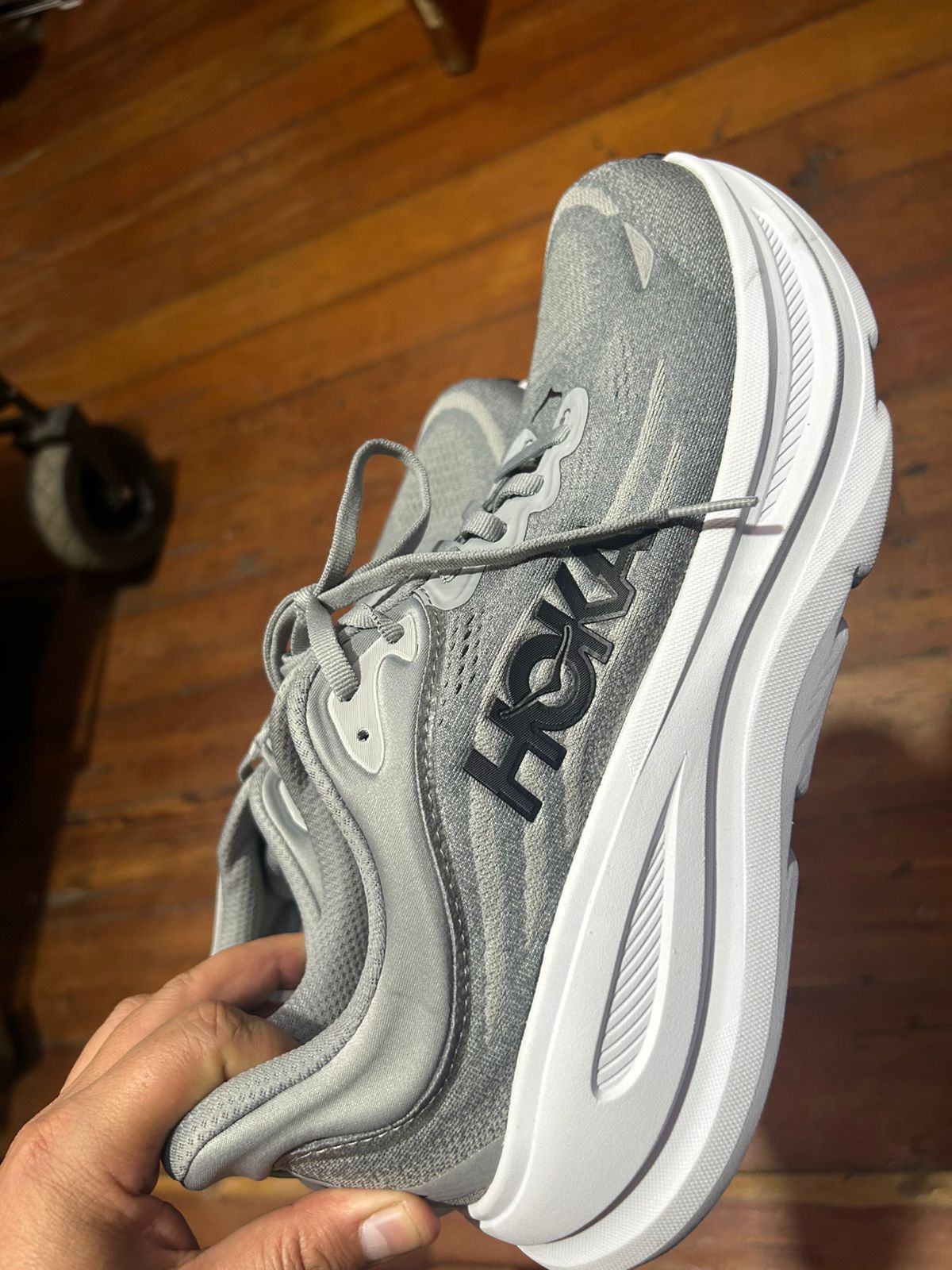 ZAPATILLA HOKA BONDI 9