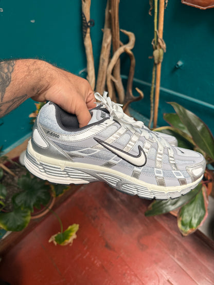 Nike P6000