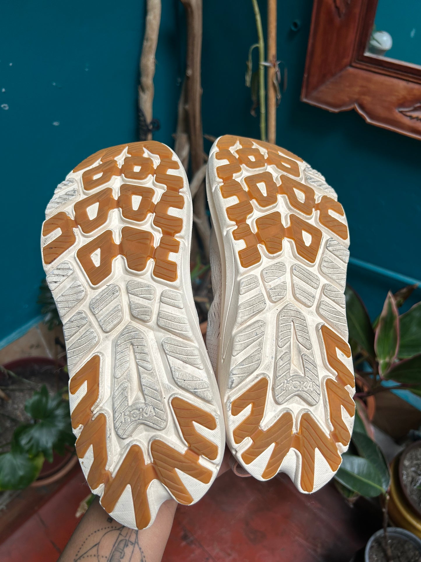 Zapatillas Hoka Kawana