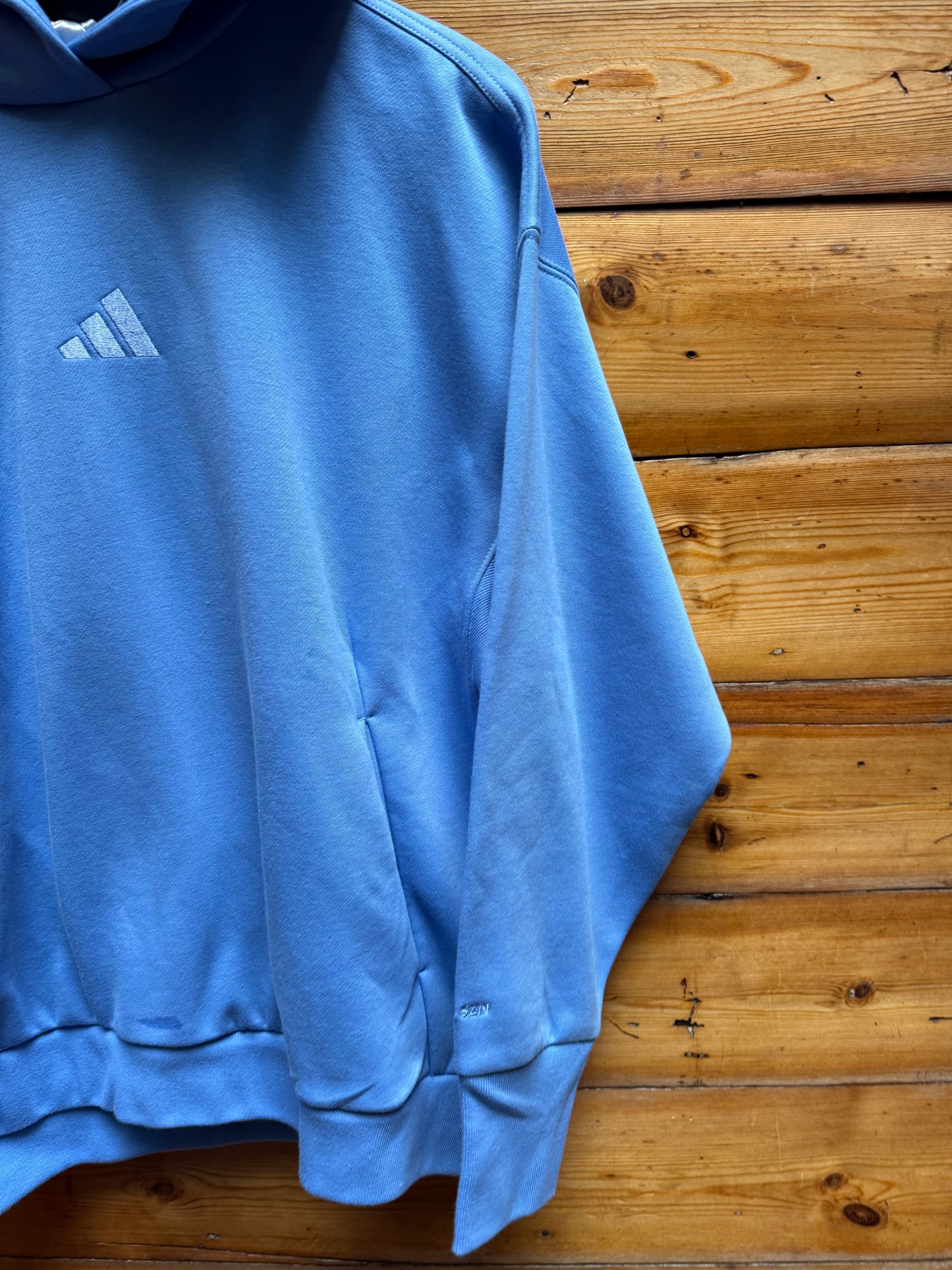 Hodie adidas