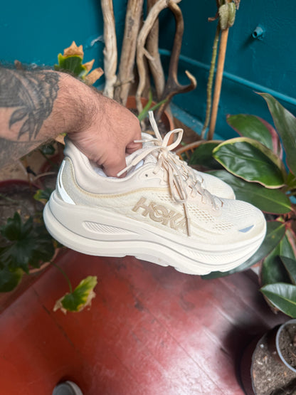 Zapatilla Hoka Bondi 9