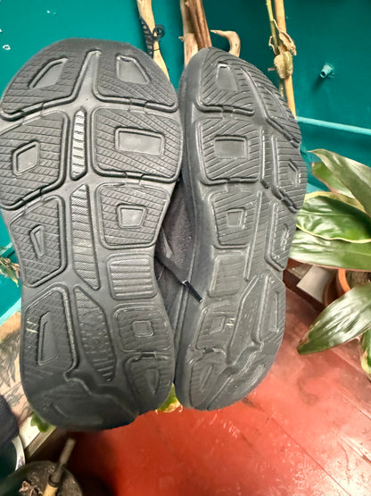 Hoka Bondi 9