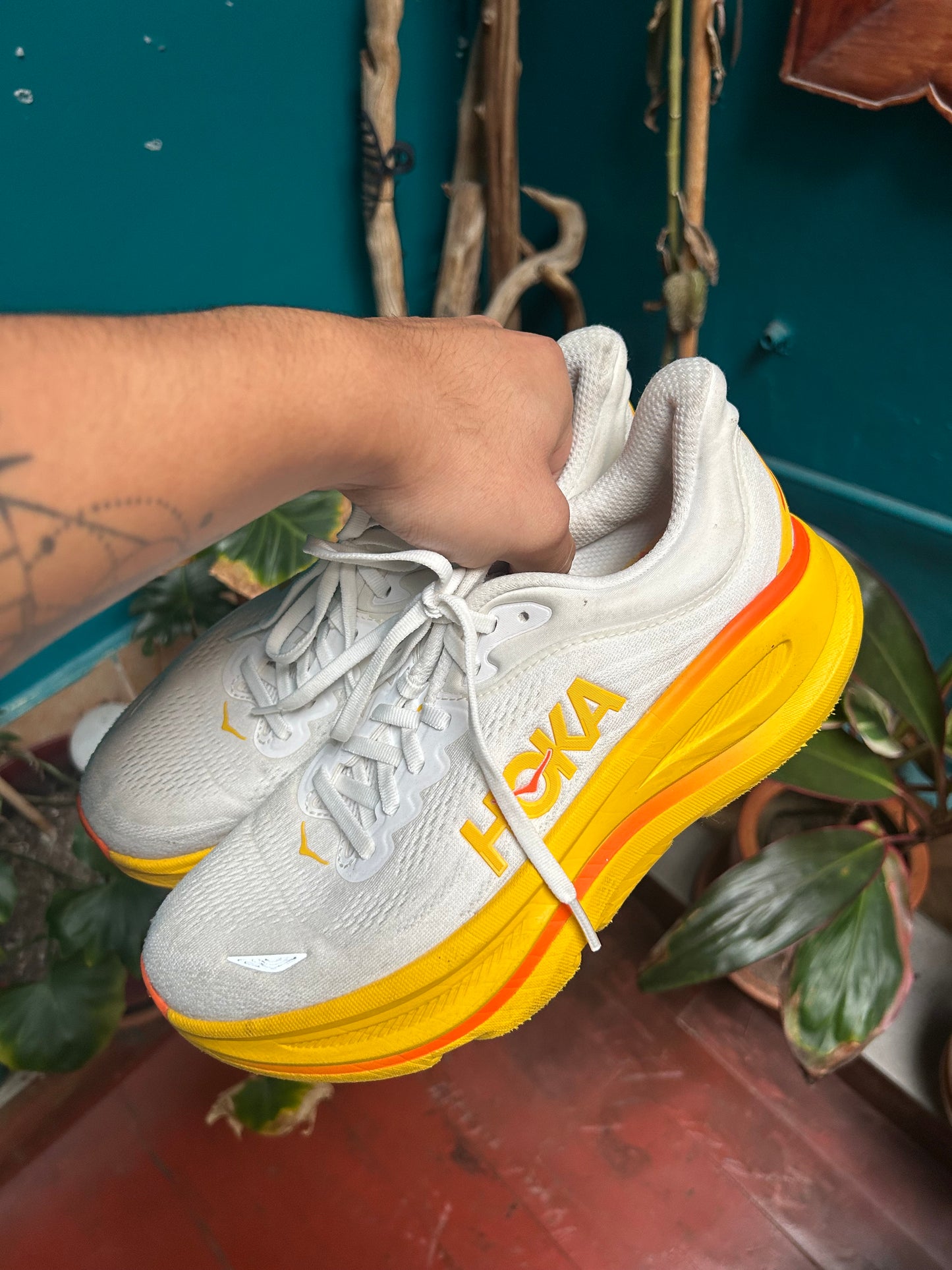 Hoka bondi 9 40.5 eur