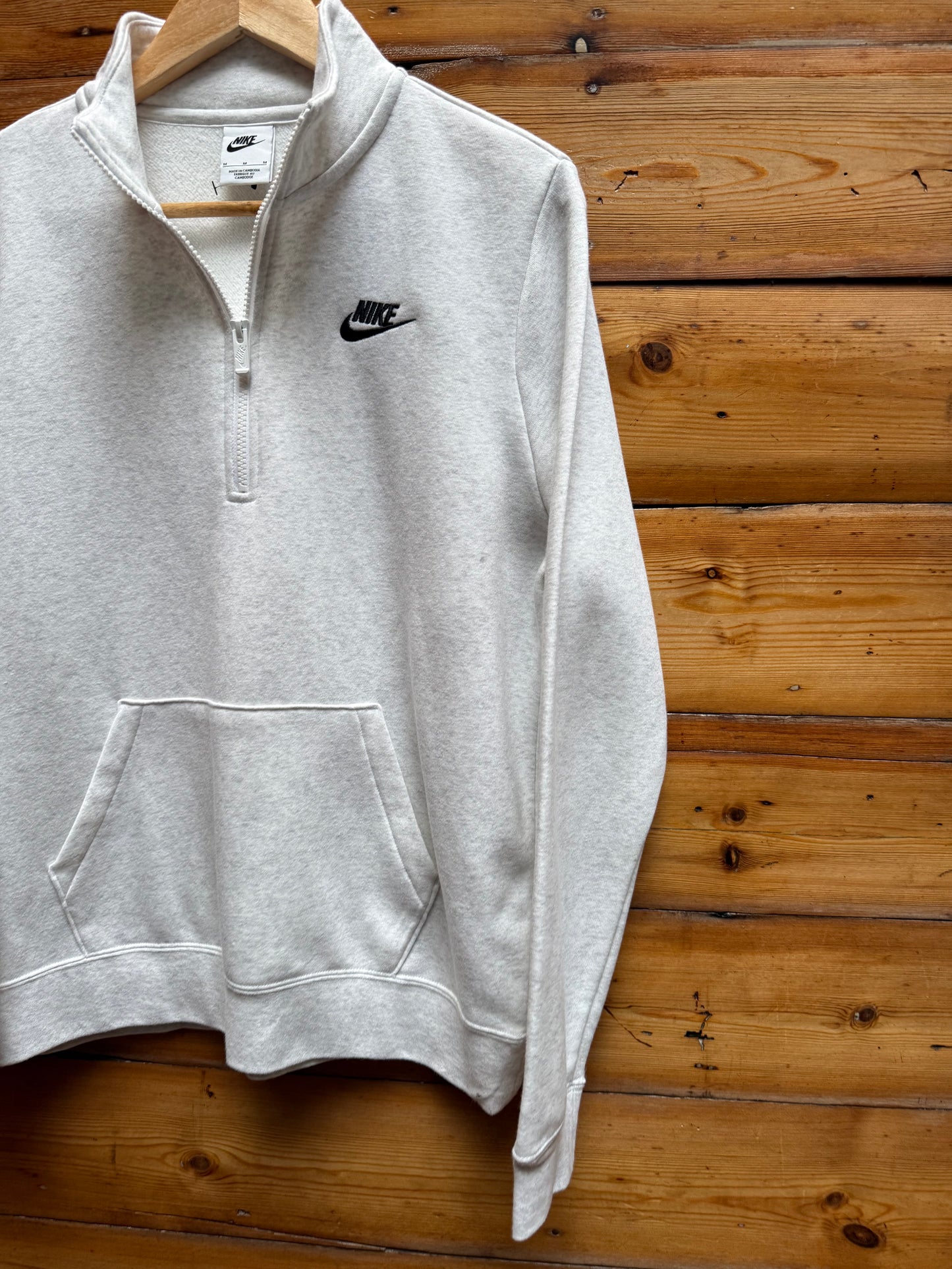 Poleron nike