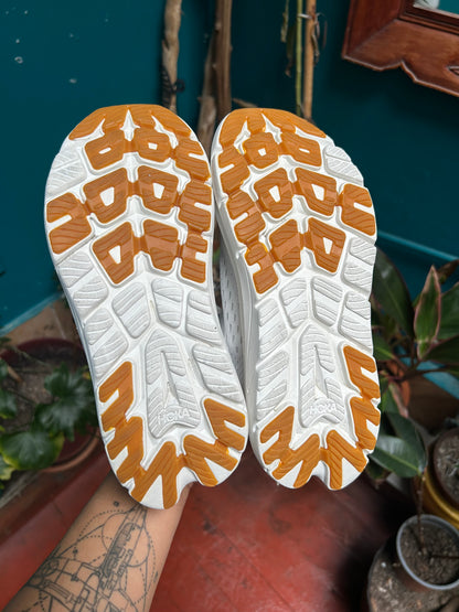 Zapatillas Hoka Kawana