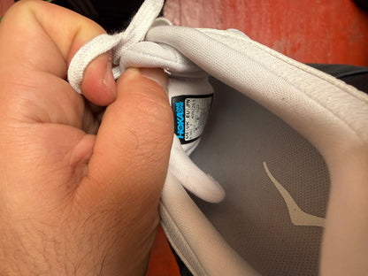 Cyber: Zapatilla Hoka Kawana