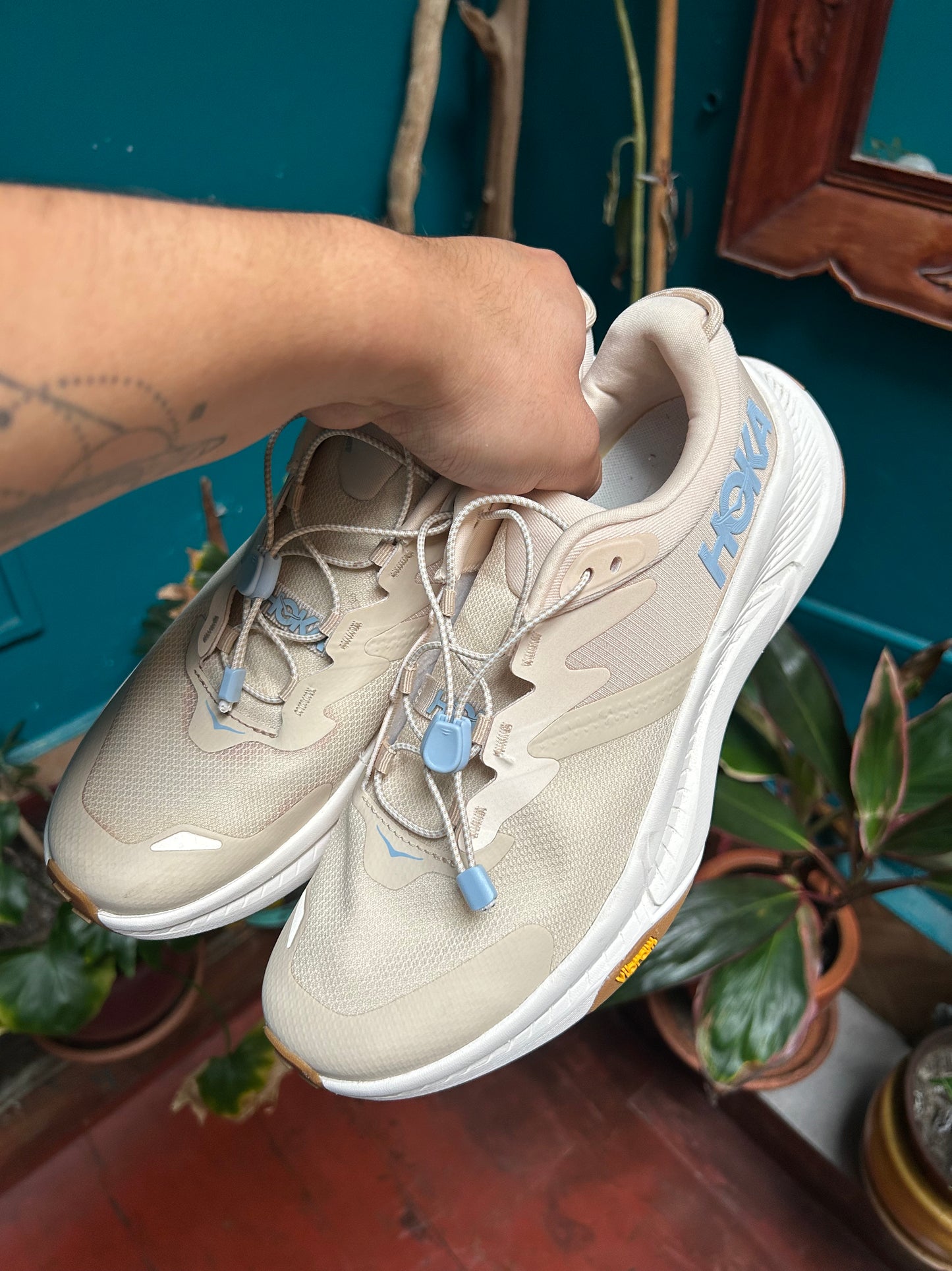 Zapatilla Hoka transport