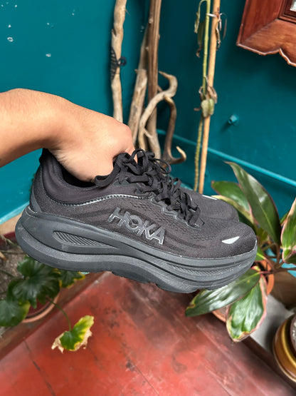 Zapatilla Hoka bondi 9