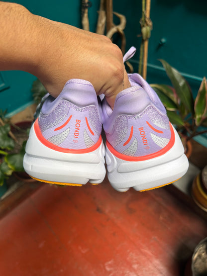 Zapatilla Hoka Bondi 9