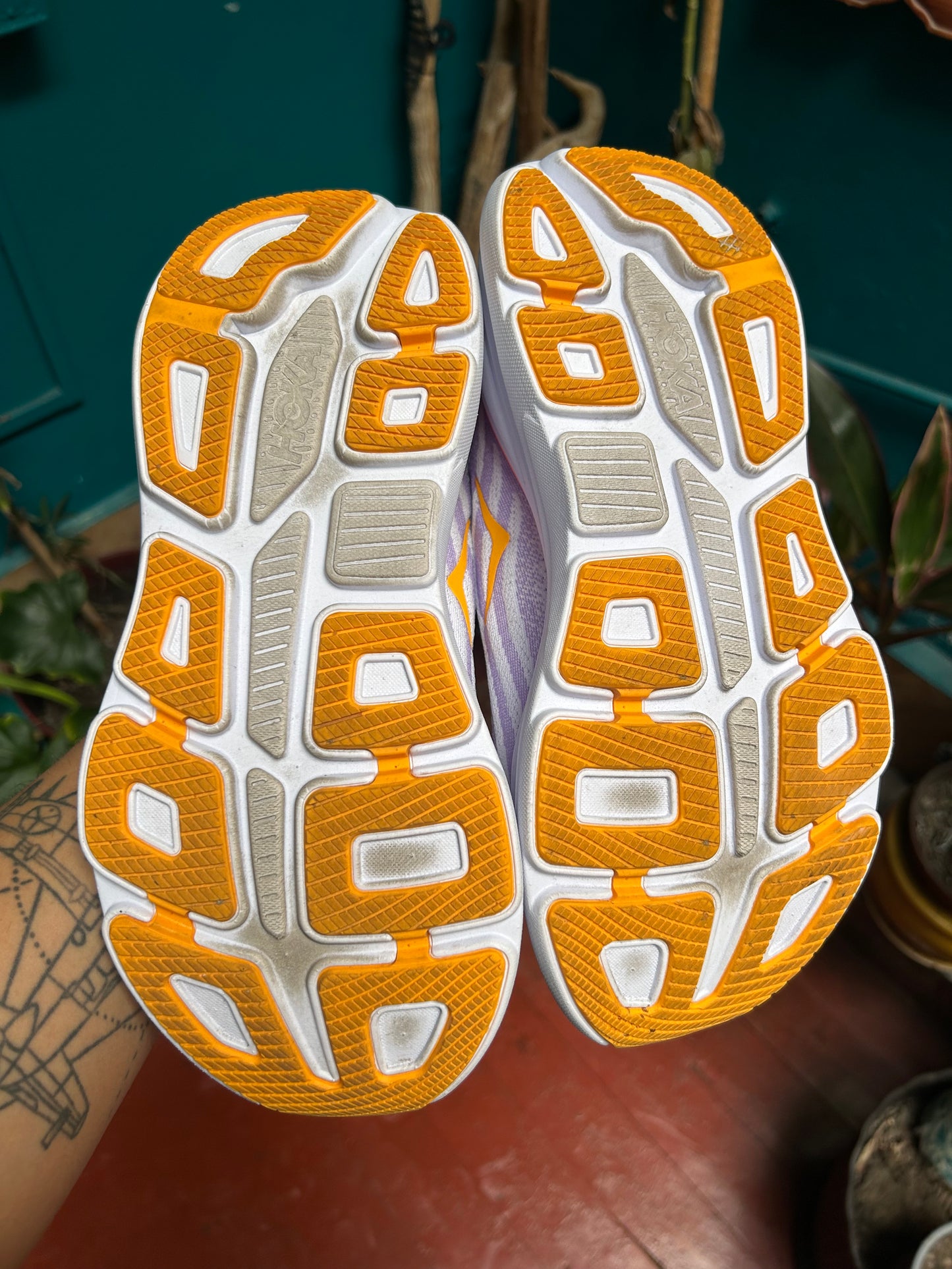 Zapatilla Hoka Bondi 9