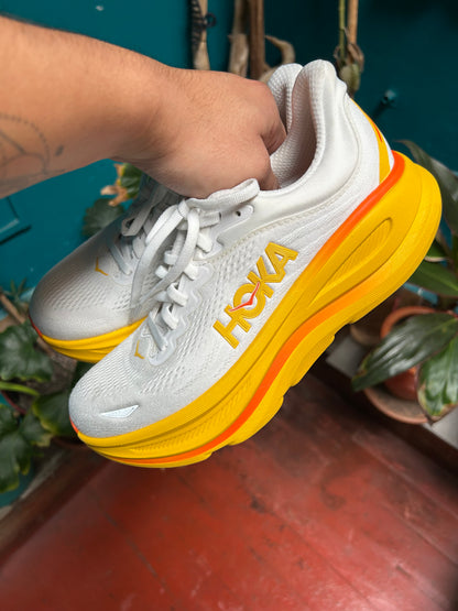 Zapatilla Hoka Bondi 9