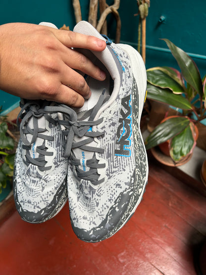 Zapatilla Hoka Speedgoat