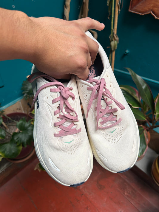 Zapatilla Hoka Arahi 8