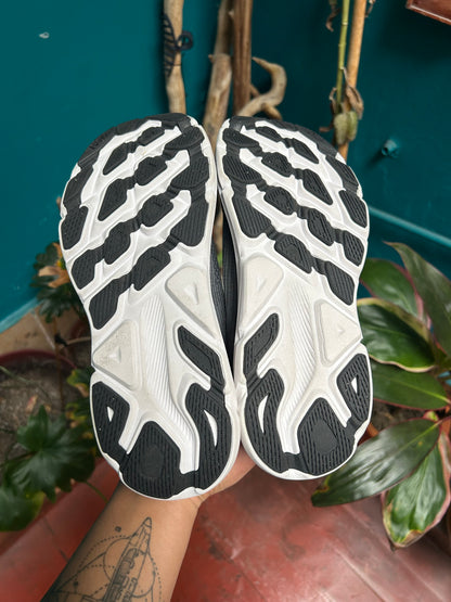 Zapatilla Hoka Clifton 9
