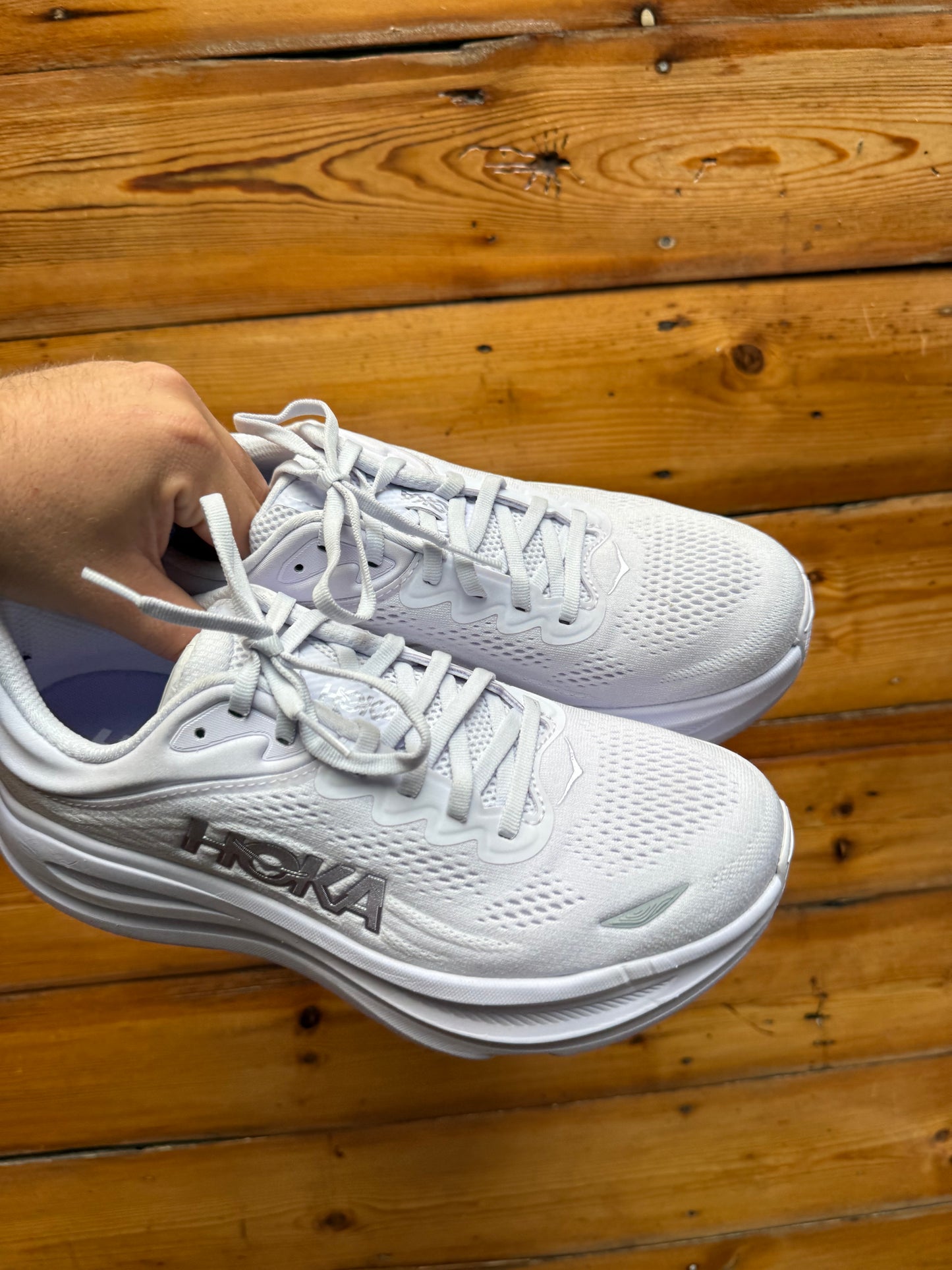 Oferta bondi 9 hoka