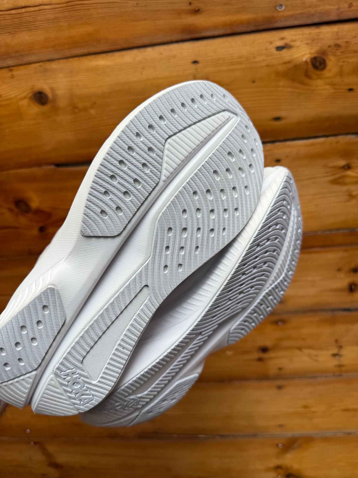 Hoka mach 6 en oferta